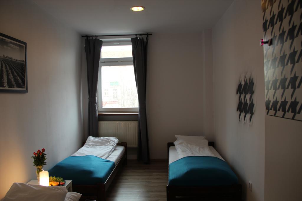 Baba Hostel กาลิช ห้อง รูปภาพ