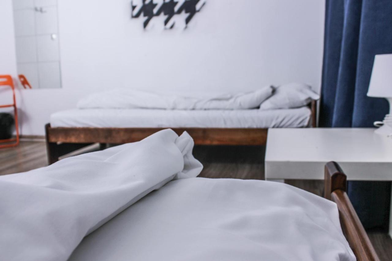 Baba Hostel กาลิช ภายนอก รูปภาพ
